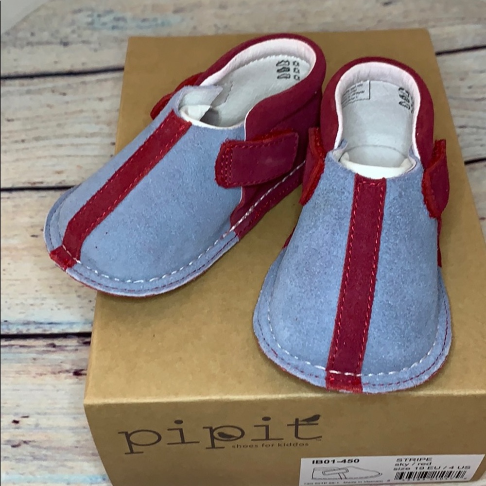 NIB STRIPE baby/toddler shoes from pipit